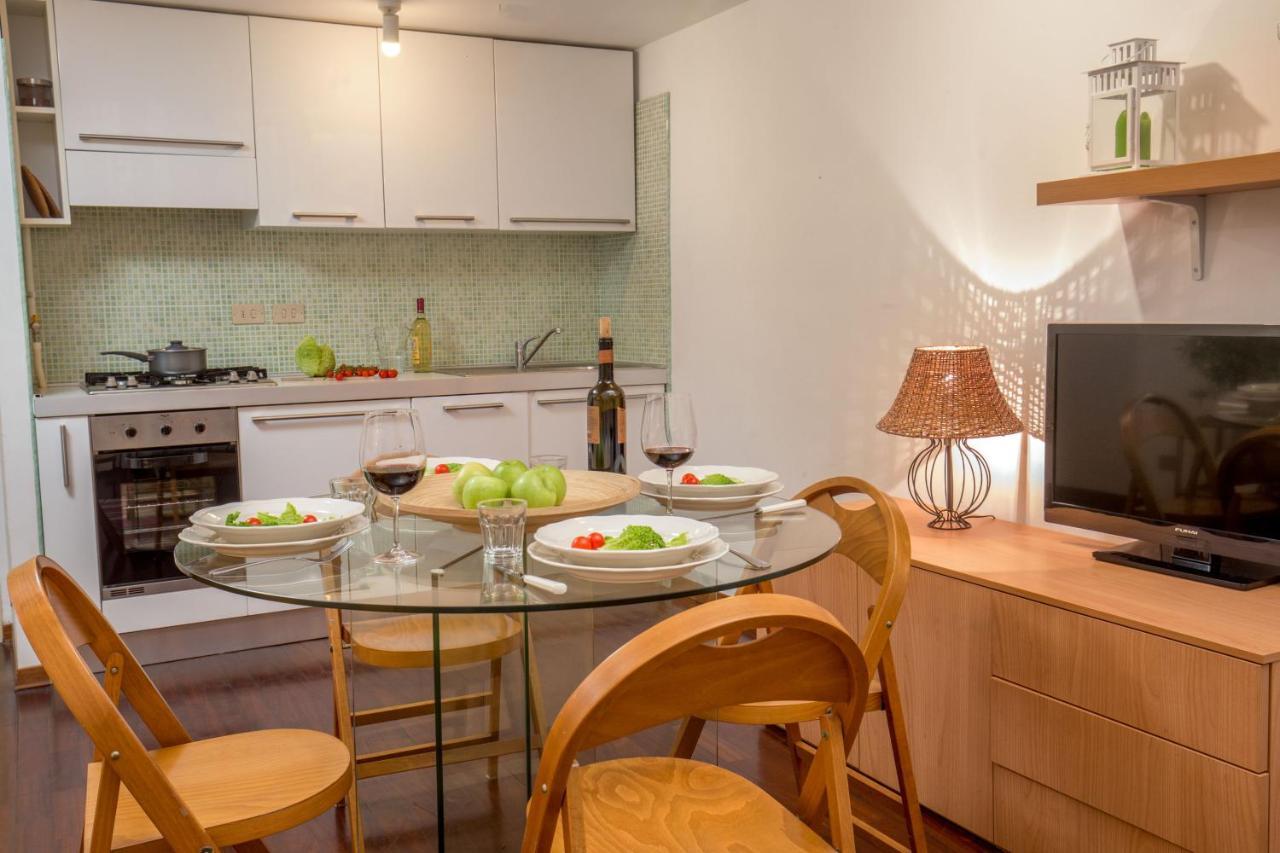 Navona White Apartment โรม ภายนอก รูปภาพ