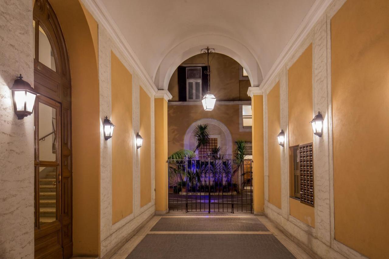 Navona White Apartment โรม ภายนอก รูปภาพ